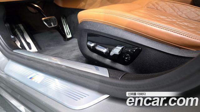 BMW 7 Series (G11) 730Ld xDrive M Sport 2020 — фото 32