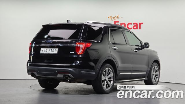 Ford Explorer 2.3 Limited 4WD 5th 2018 — фото 2
