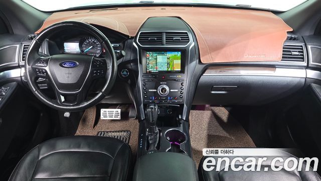 Ford Explorer 2.3 Limited 4WD 5th 2018 — фото 7
