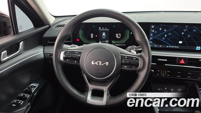 Kia K5 (III) 2.0 Prestige 2024 — фото 12