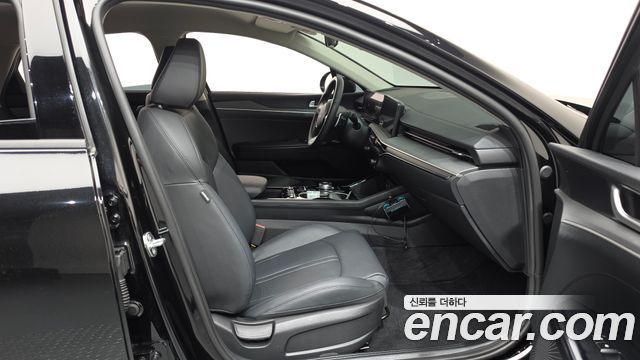 Kia K5 (III) 2.0 Prestige 2024 — фото 26