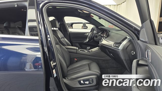 BMW X6 (G06) xDrive40i M Sport 2023 — фото 26