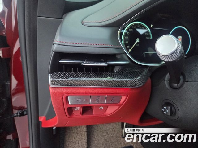 Genesis G80 (RG3) Gasoline 2.5 Turbo AWD 2023 — фото 12