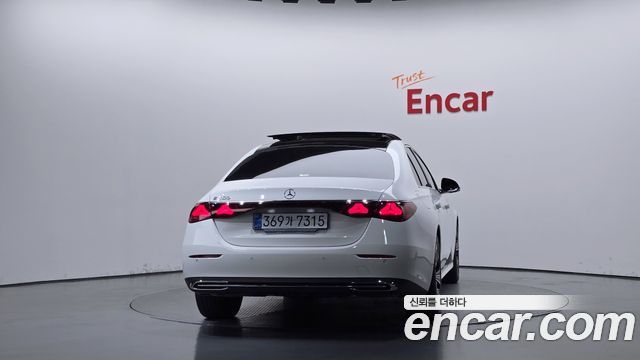 Mercedes-Benz E-Class (W214) E200 Avantgarde 2025 — фото 4
