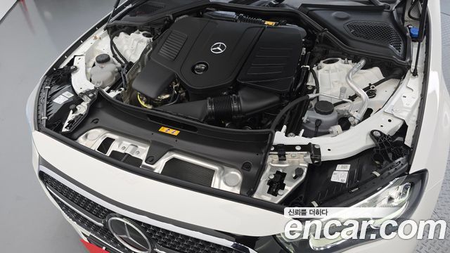 Mercedes-Benz E-Class (W214) E200 Avantgarde 2025 — фото 6
