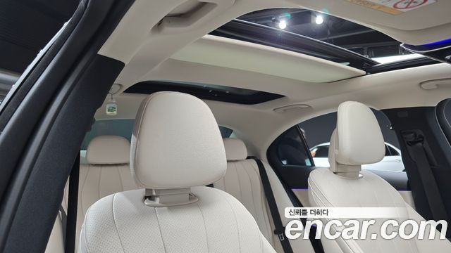 Mercedes-Benz E-Class (W214) E200 Avantgarde 2025 — фото 19