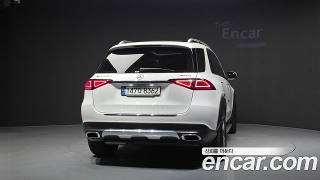 Mercedes-Benz GLE-Class (W167) GLE300d 4MATIC 2022 — фото 4
