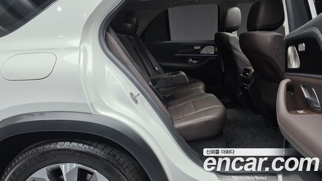 Mercedes-Benz GLE-Class (W167) GLE300d 4MATIC 2022 — фото 11