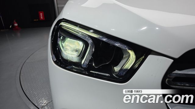 Mercedes-Benz GLE-Class (W167) GLE300d 4MATIC 2022 — фото 22