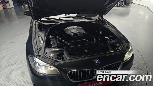 BMW 5 Series (F10) 520d 2015 — фото 6