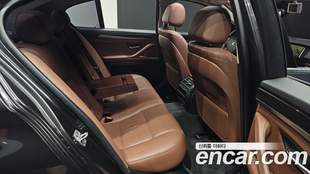 BMW 5 Series (F10) 520d 2015 — фото 11