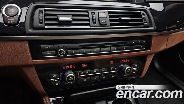 BMW 5 Series (F10) 520d 2015 — фото 17