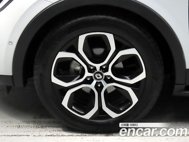 Renault Korea XM3 1.3 TCe RE Signature 2022 — фото 5