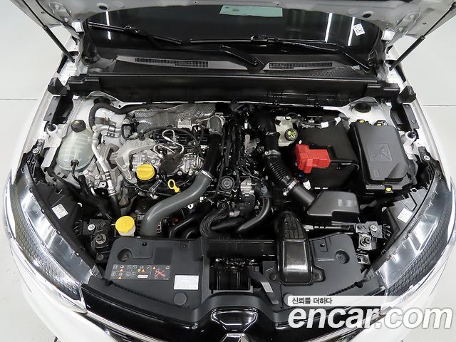 Renault Korea XM3 1.3 TCe RE Signature 2022 — фото 6