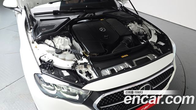 Mercedes-Benz E-Class (W214) E200 Avantgarde 2025 — фото 6