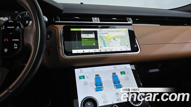 Land Rover Range Rover Velar 3.0 D300 R-Dynamic HSE 2018 — фото 12