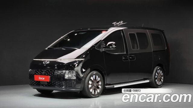 Hyundai Staria Cargo 5-Seater Modern 2023 — фото 1