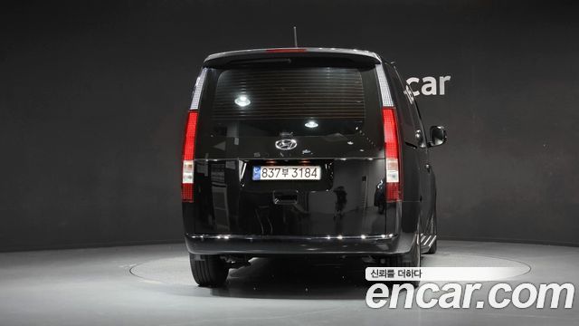 Hyundai Staria Cargo 5-Seater Modern 2023 — фото 4