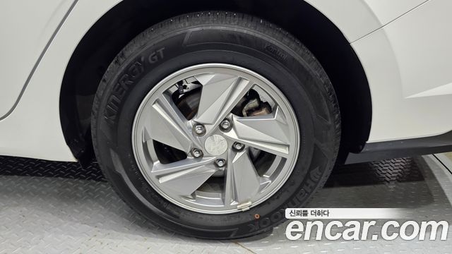 Hyundai Avante (CN7) 1.6 Smart 2024 — фото 21