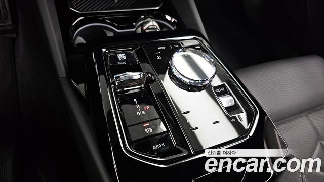 BMW 5 Series (G60) 530i xDrive M Sport 2024 — фото 9
