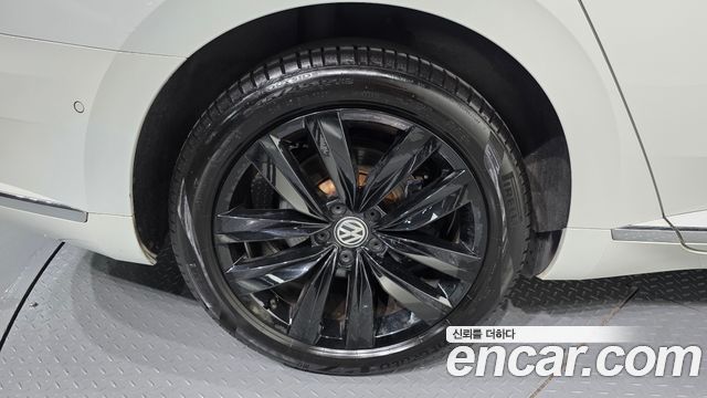 Volkswagen Arteon 2.0 TDI Prestige 2019 — фото 21