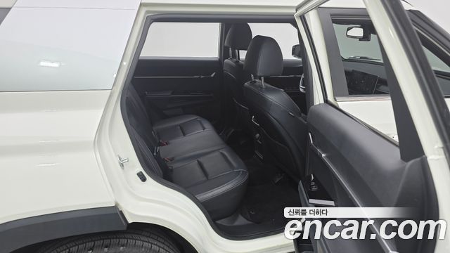 KG Mobility (SsangYong) Torres Gasoline 1.5 2WD T5 2023 — фото 15