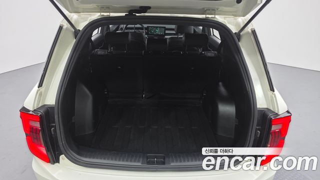 KG Mobility (SsangYong) Torres Gasoline 1.5 2WD T5 2023 — фото 24