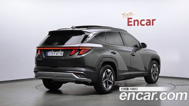Hyundai Tucson Hybrid (NX4) HEV 1.6 2WD Inspiration 2025 — фото 2