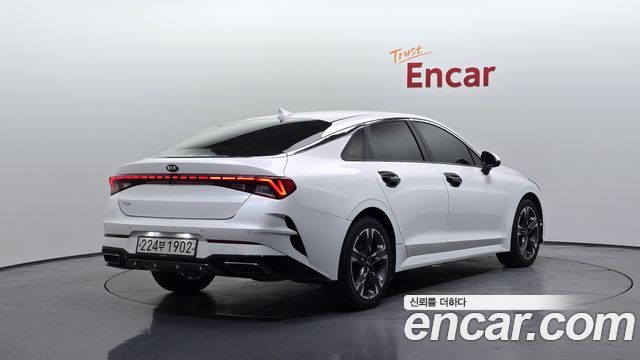 Kia K5 (III) 2.0 Noblesse 2021 — фото 2
