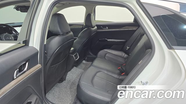 Kia K5 (III) 2.0 Noblesse 2021 — фото 11