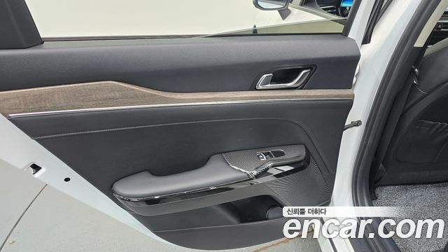 Kia K5 (III) 2.0 Noblesse 2021 — фото 25