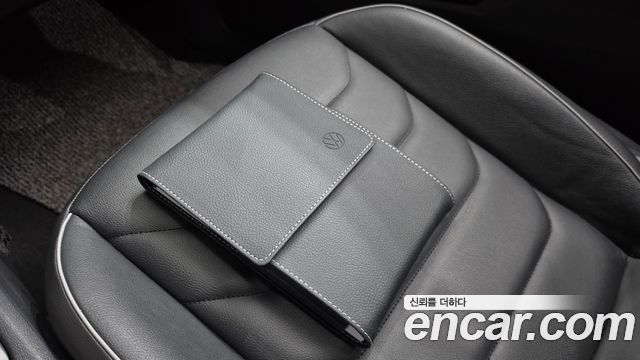 Volkswagen Tiguan (II) 2.0 TDI 4Motion Prestige 2023 — фото 16