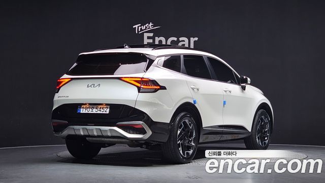 Kia Sportage (V) Gasoline 1.6 Turbo 2WD Signature 2024 — фото 2