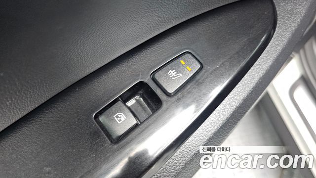 Kia Sportage (V) Gasoline 1.6 Turbo 2WD Signature 2024 — фото 29