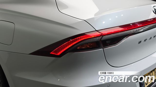 Hyundai Grandeur Hybrid (IG) Le Blanc 2022 — фото 23
