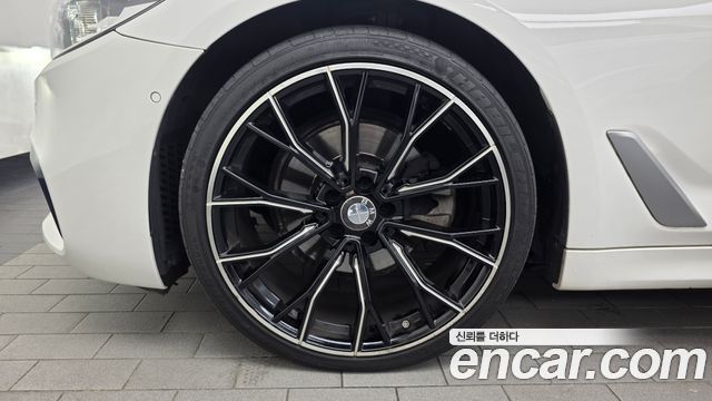 BMW 5 Series (G30) 520d M Sport Package Plus 2018 — фото 5