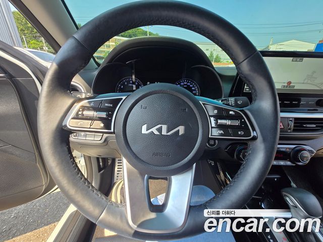 Kia K3 (II) 1.6 Prestige 2024 — фото 21