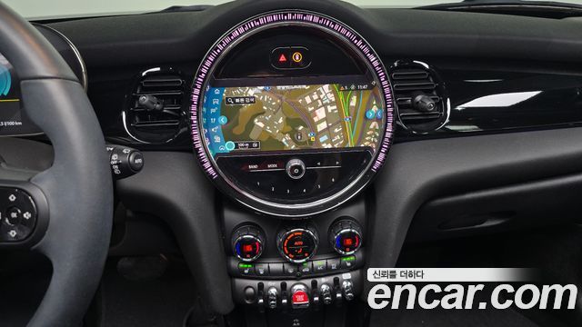 MINI Cooper Classic Plus 3rd 2022 — фото 15