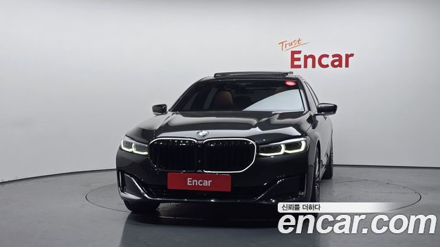 BMW 7 Series (G11) 740Li xDrive Design Pure Excellence 2020 — фото 3