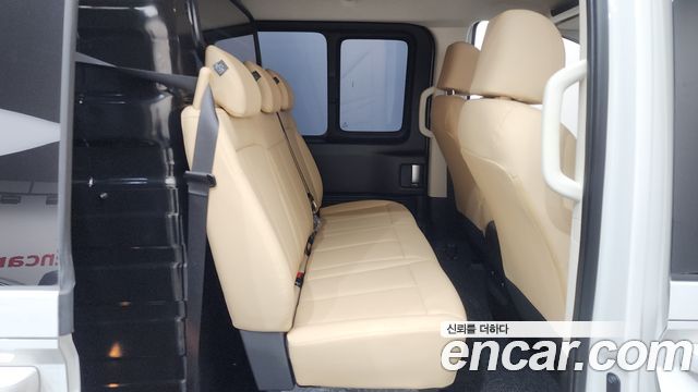 Hyundai Staria HEV 1.6T Cargo 5-Seater Modern 2026 — фото 11