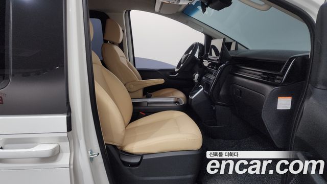 Hyundai Staria HEV 1.6T Cargo 5-Seater Modern 2026 — фото 26