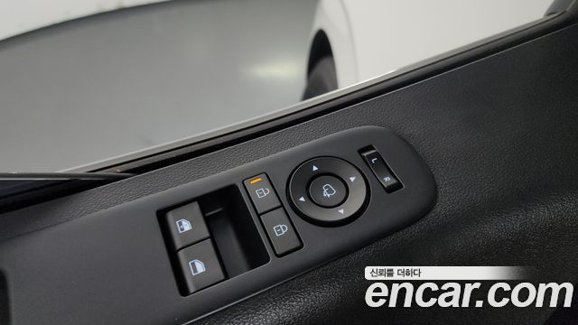 Hyundai Staria HEV 1.6T Cargo 5-Seater Modern 2026 — фото 30