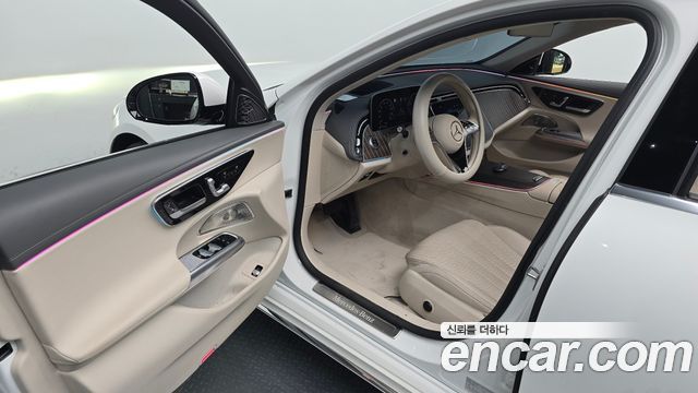 Mercedes-Benz E-Class (W214) E300 4MATIC Exclusive 2024 — фото 10