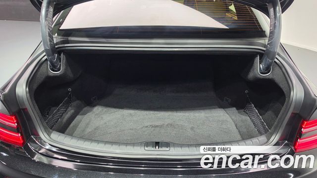 Genesis G80 (RG3) Gasoline 2.5 Turbo AWD 2025 — фото 17