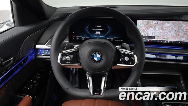 BMW 7 Series (G70) 740i xDrive M Sport 2024 — фото 13
