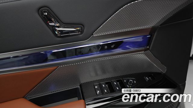 BMW 7 Series (G70) 740i xDrive M Sport 2024 — фото 33