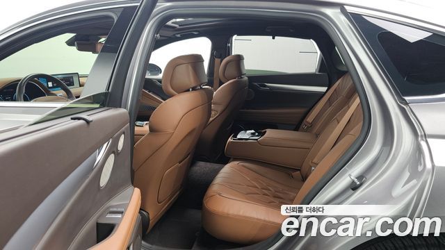 Genesis G80 (RG3) Gasoline 2.5 Turbo AWD 2023 — фото 16