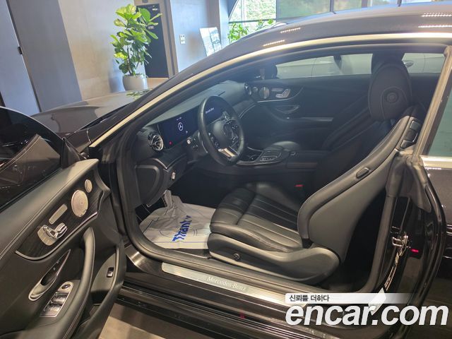 Mercedes-Benz E-Class (W213) E300d 4MATIC Coupe 2023 — фото 10