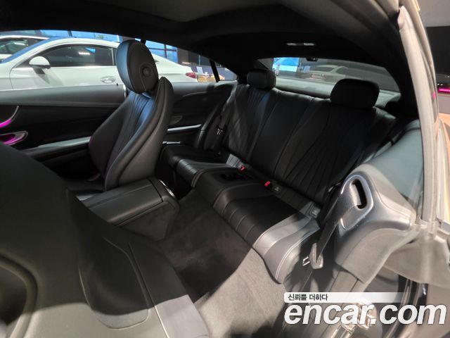 Mercedes-Benz E-Class (W213) E300d 4MATIC Coupe 2023 — фото 15