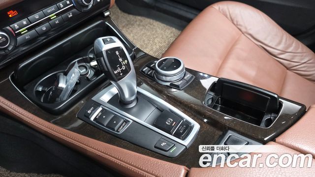 BMW 5 Series (F10) 520d 2013 — фото 9
